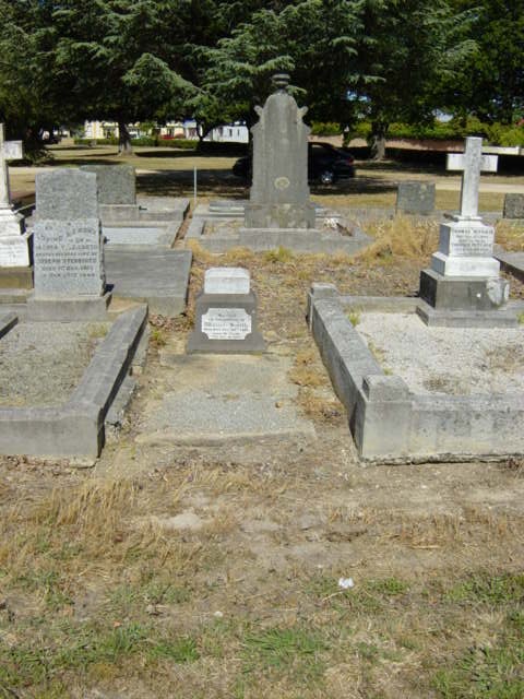 Full-size image
